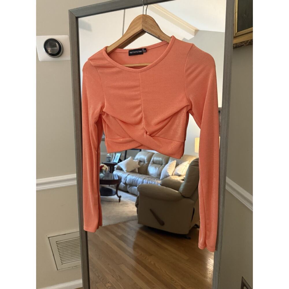 Pretty Little Thing Orange Twist Long Sleeve Knit Crop Top Size 2
